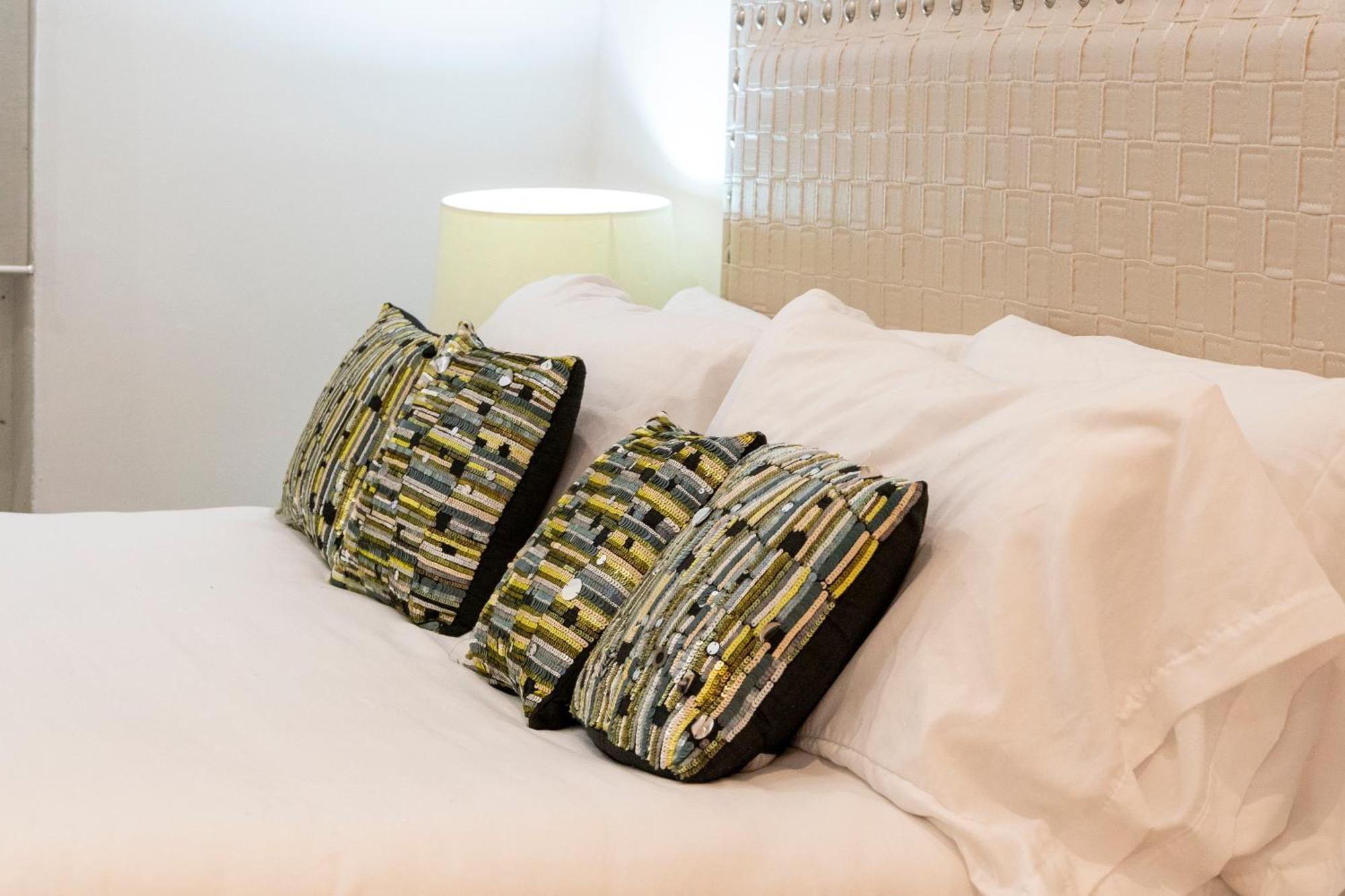 For You Rentals New Design Apartment Temporal Puerta Del Sol Pre10A Madrid Exterior foto