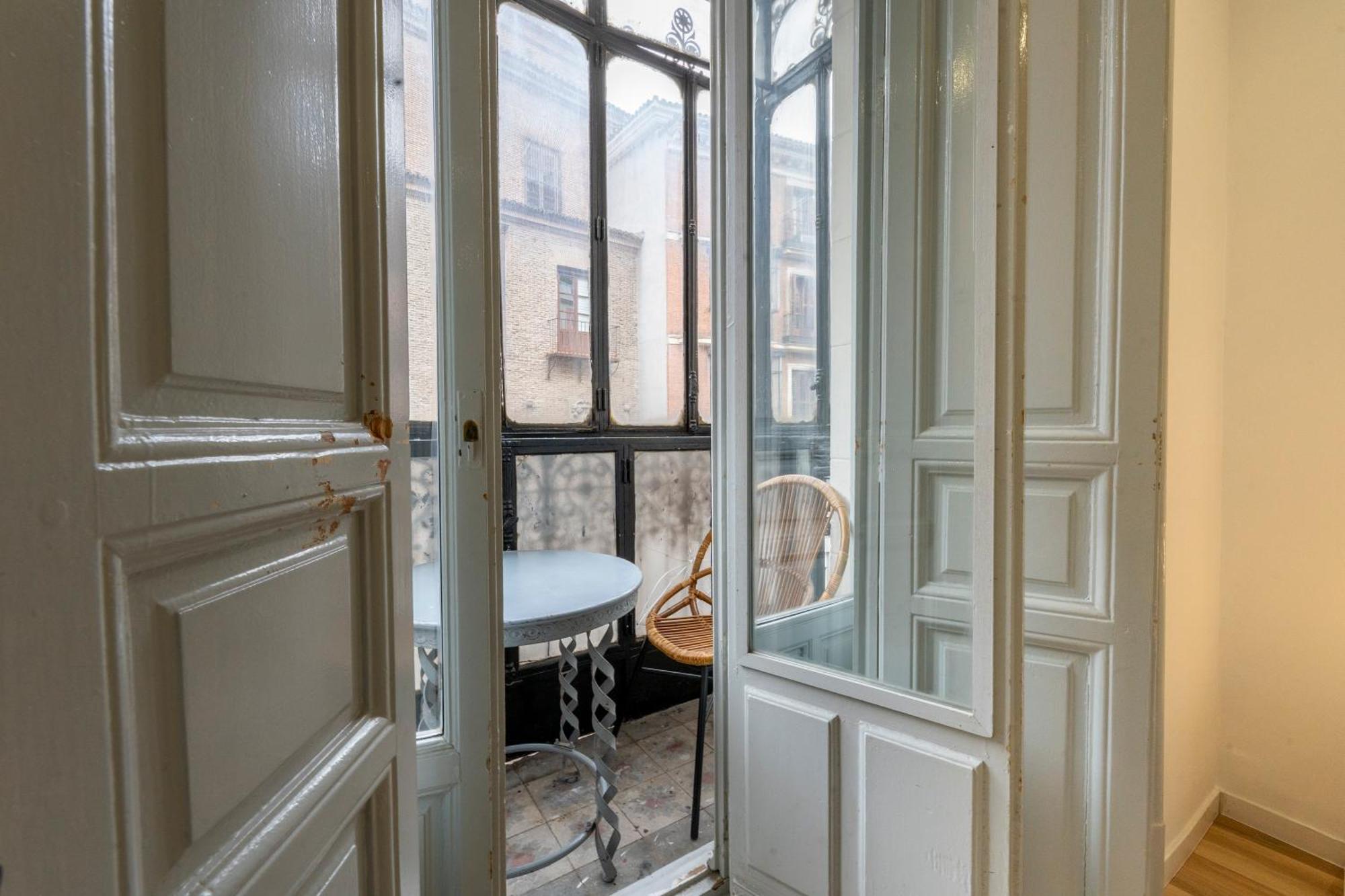 For You Rentals New Design Apartment Temporal Puerta Del Sol Pre10A Madrid Exterior foto